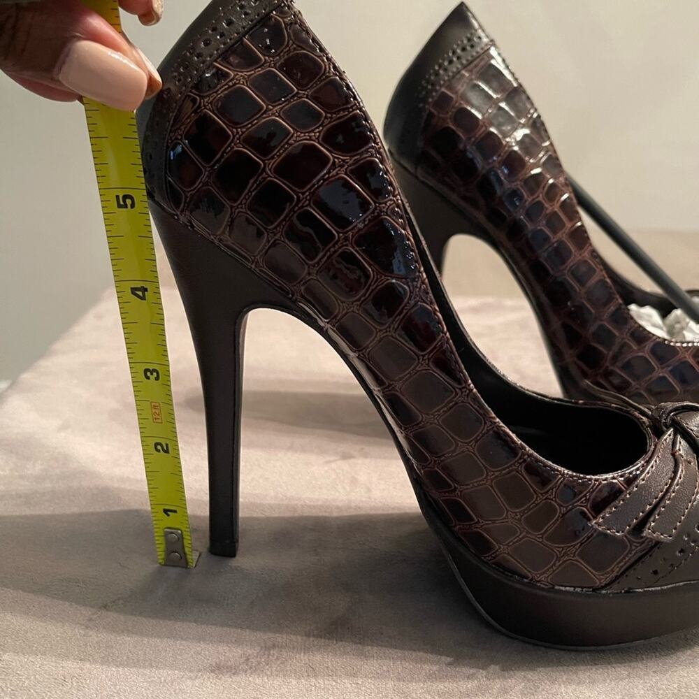 Charles by Charles David platform faux croc women’s Heels Size 6.5 office siren - Picture 2 of 8